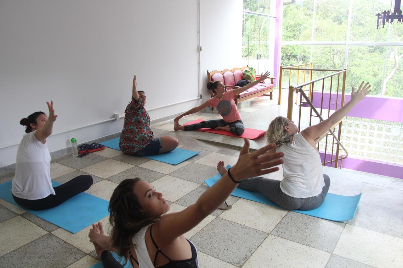 Hotel Casa Bacarirá - Floresta com Yoga e Café da Manhã Vegano Camburi  Exterior foto